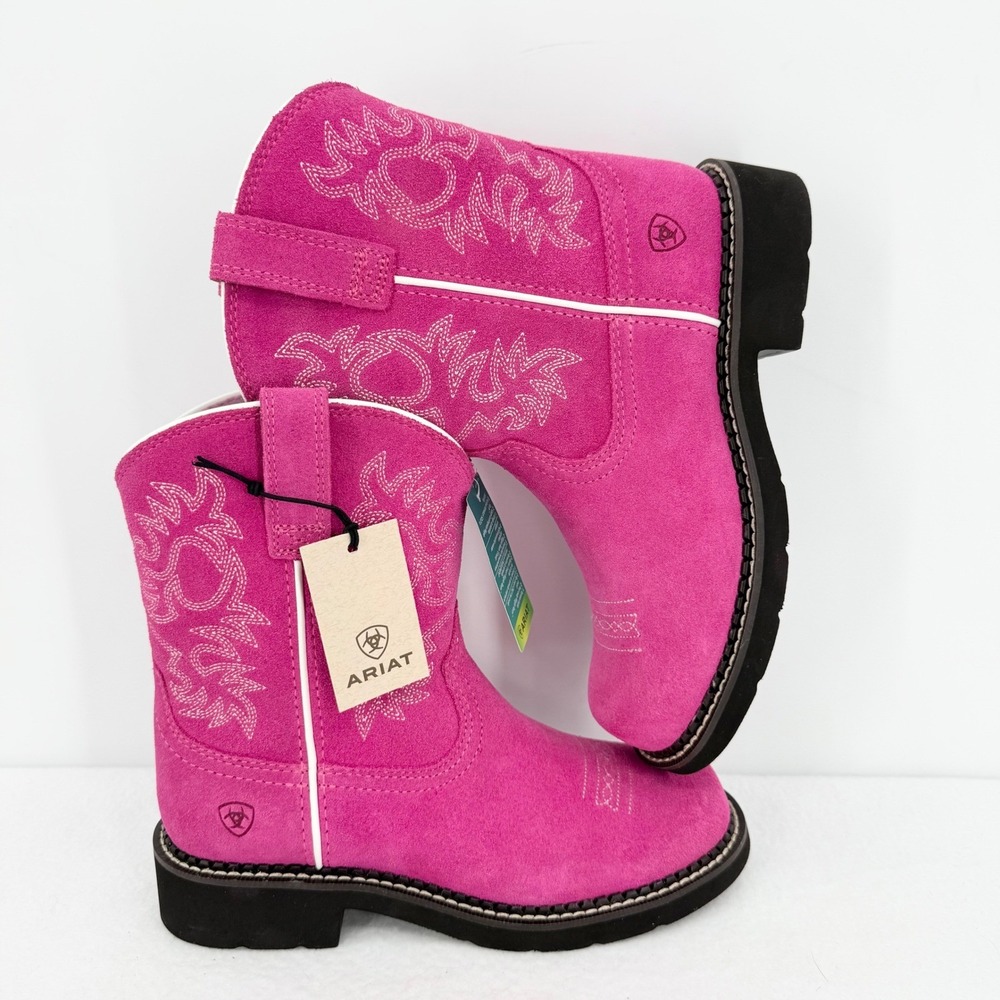 Ariat Girls Fatbaby Western Boots Hottest Pink Suede Leather Sz 2.5 Pull-on NWOB